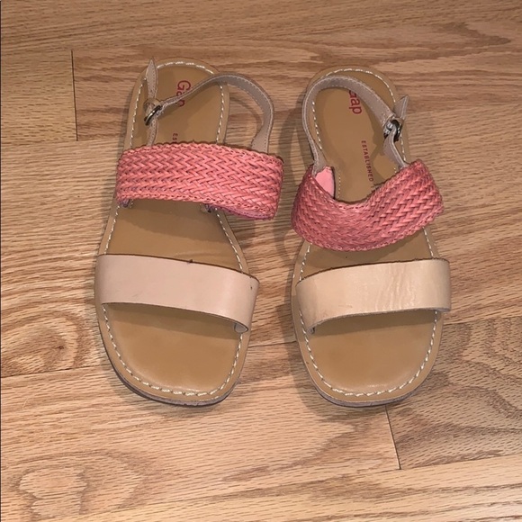 Gap sandals - Picture 2 of 3